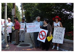 KU protest 2010- b